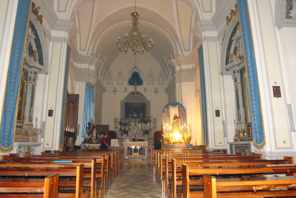 Interni della chiesa del SS. Rosario