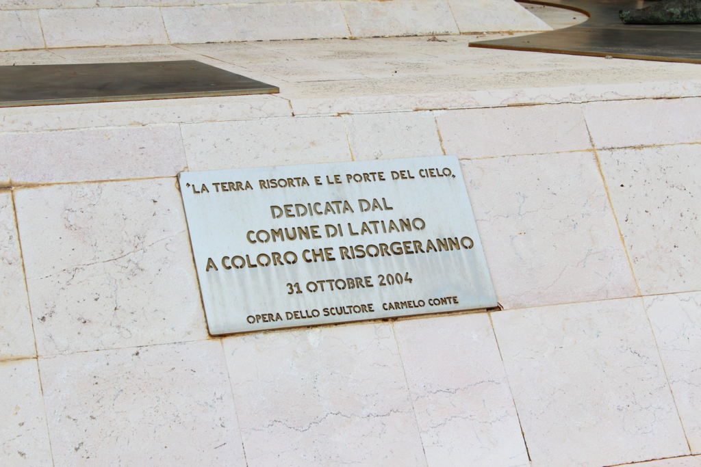 Monumento cimitero di Latiano