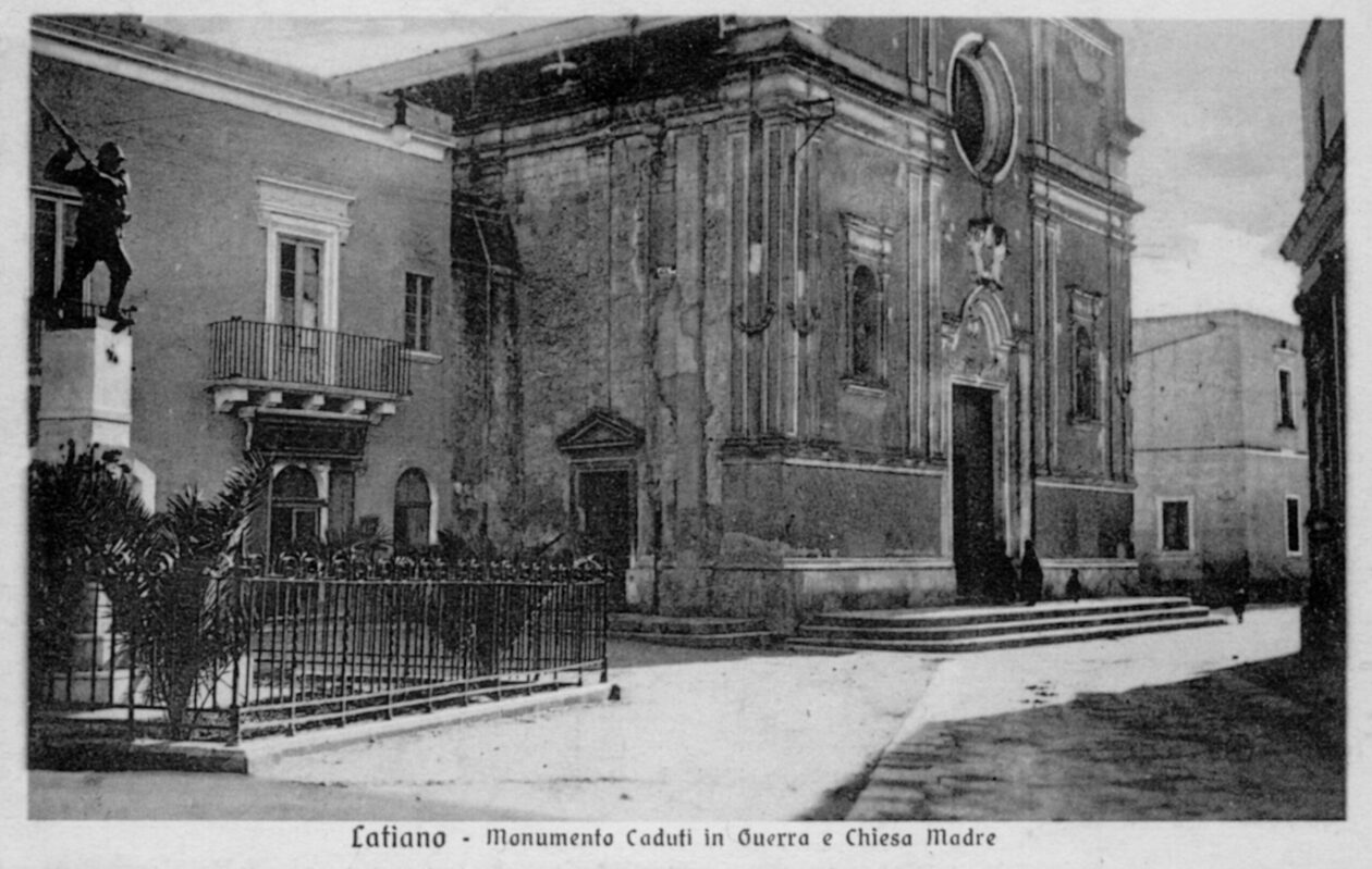 Monumento ai caduti in guerra e Chiesa Madre - Latiano